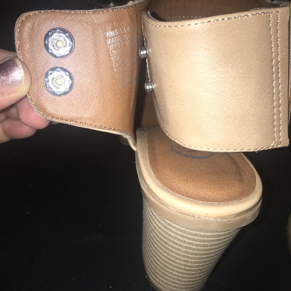 Candies Chunky heals🚨Final Price🚨 - Picture 4 of 4